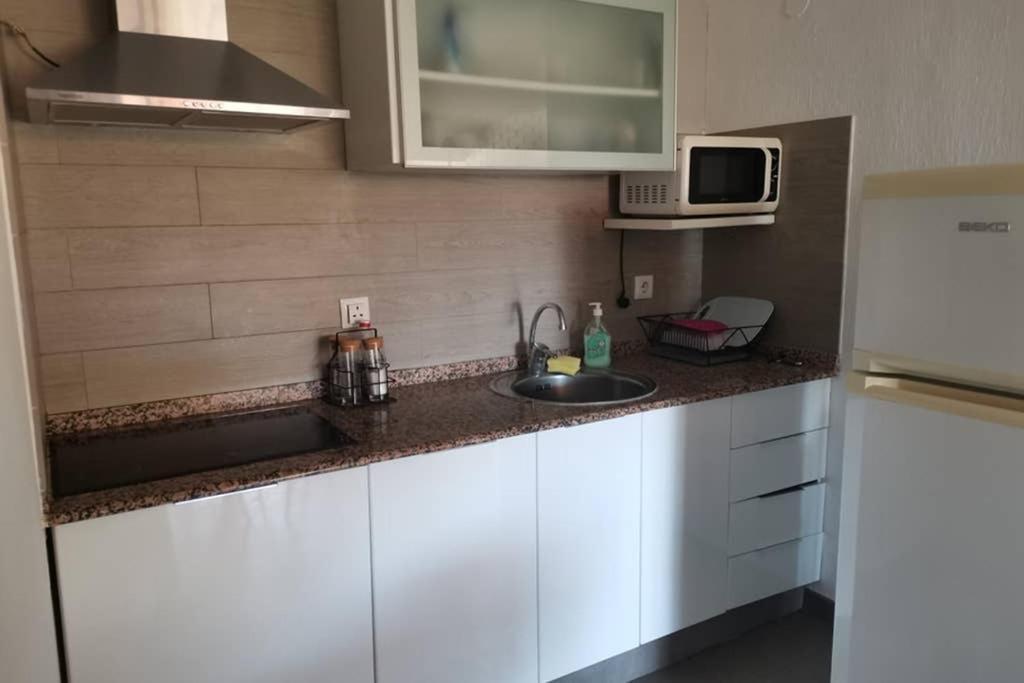 Апартаменты Apartamento Luminoso Benidorm Playa Levante Rincon De Loix Экстерьер фото
